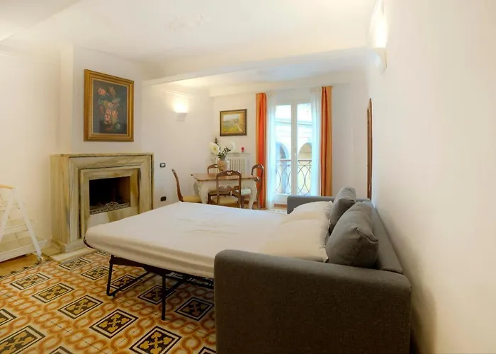 Lara 100m From Piazza Del Campo Διαμέρισμα Σιένα